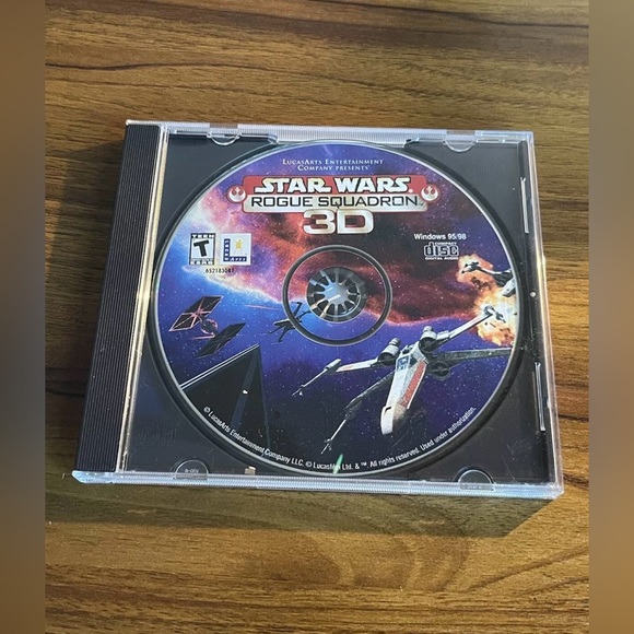 LucasArts Star Wars: Rogue Squadron 3D (PC, 1998) Vintage Big Box - Picture 2 of 5
